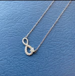 Swarovski Rare NWOT Infinity Necklace